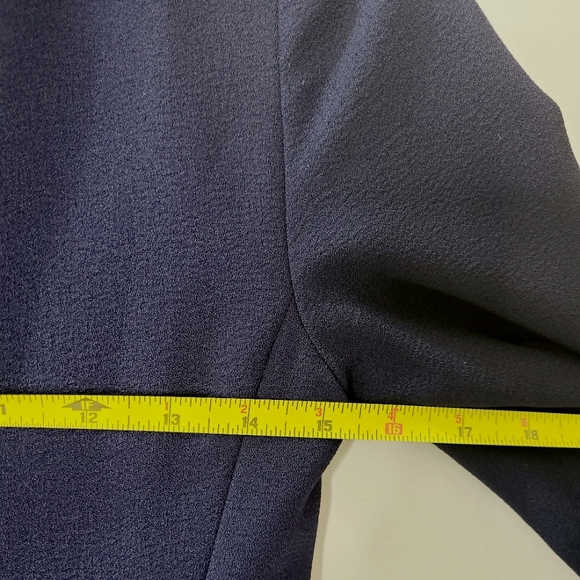 KARL LAGERFELD PARIS Navy Blue Scuba Crêpe Sheath Ruffle Sleeve Dress Sz S - Picture 12 of 16